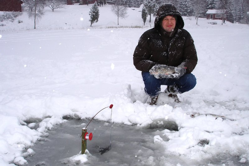 United Kigdom - ice fishing gambling game